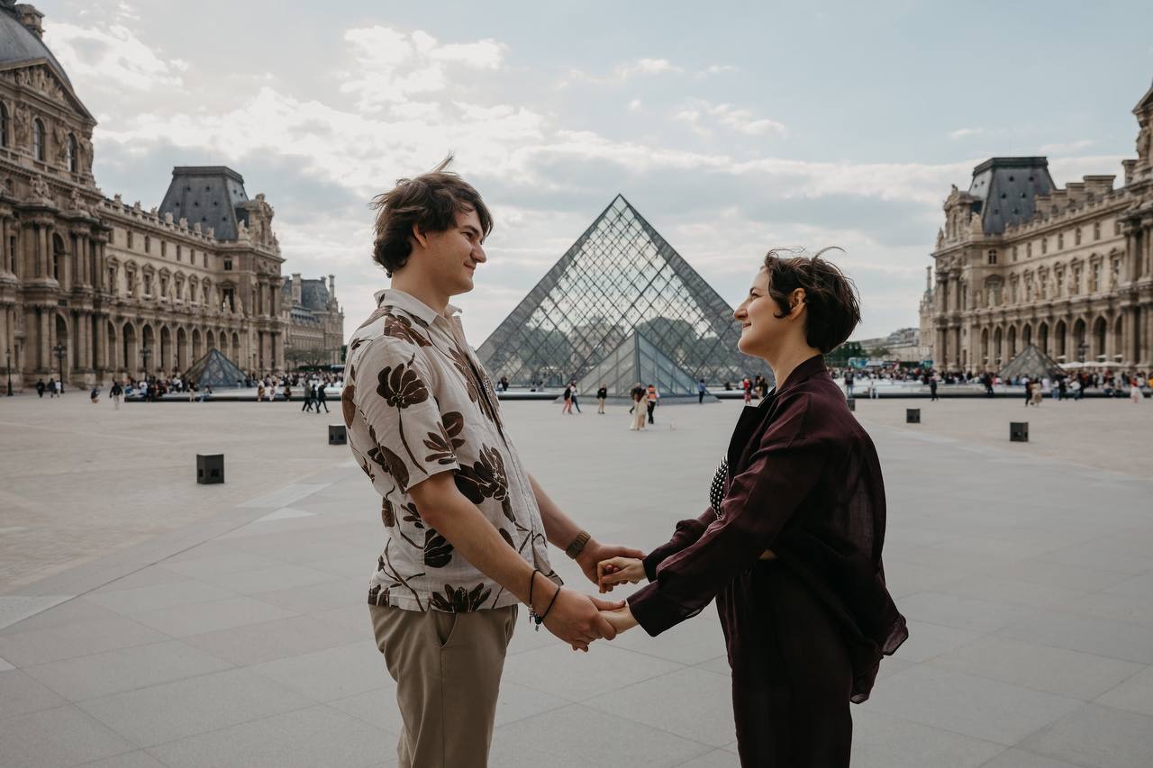 Alexander & Eva in Paris